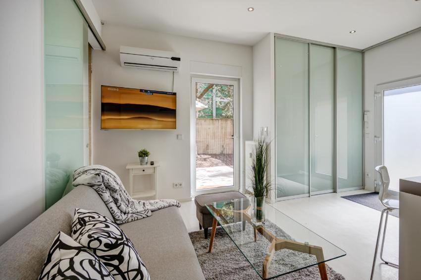 Cozy Modern Apartment With Garden In The Center Next To Oktoberfest München Exteriör bild